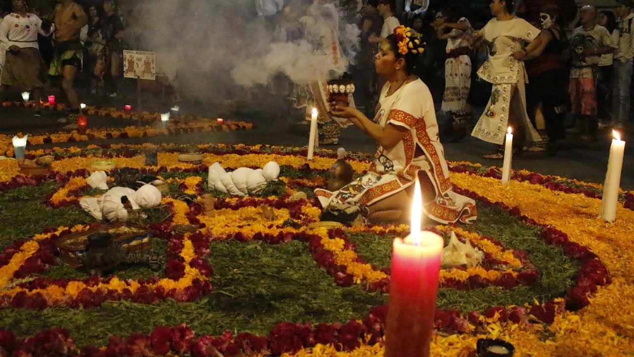 Ofrenda prehisp&aacute;nica Micailhuitl (Festividad de d&iacute;a de muertos) - YouTube